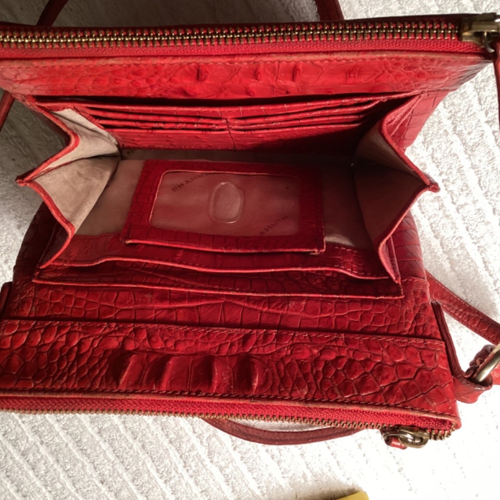 BRAHMIN CROC CROSSBODY BAG - Picture 9 of 9